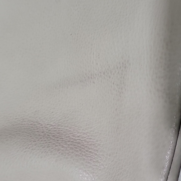 Victoria Leather Beige Crossbody Bag - Picture 10 of 13